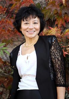 Robin R. Wang 