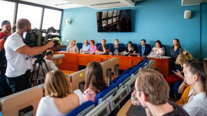 Novinarska konferenca: Razvrednotenje svetovalnega dela v vzgoji in izobraževanju 