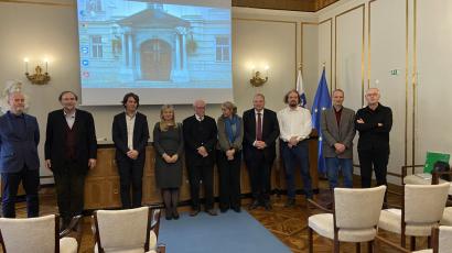 Sodelujoči na simpoziju, foto: arhiv Oddelka za primerjalno književnost in literarno teorijo