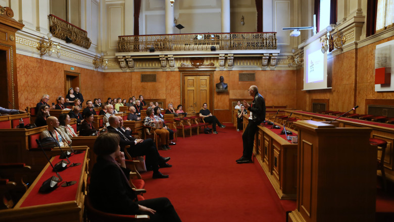 Graham Priest (1st Keynote speaker) and audience